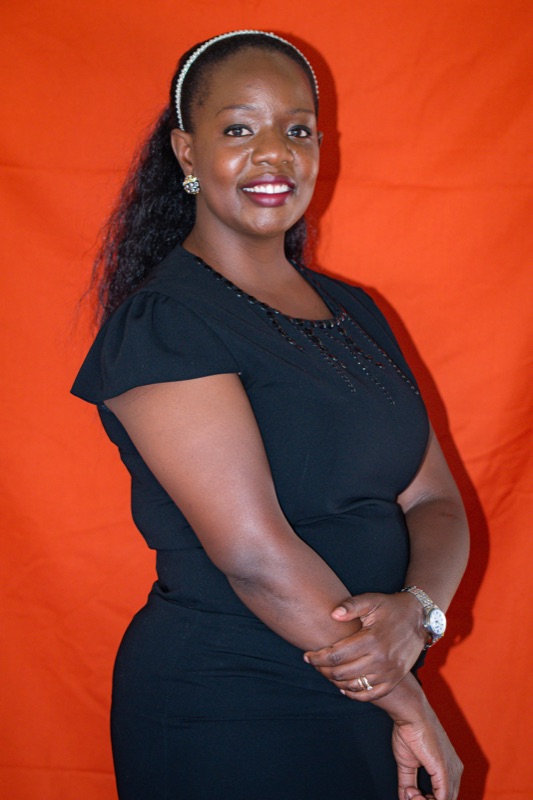Corine Mideva